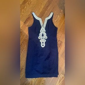 Lilly Pulitzer Navy and Gold dress.